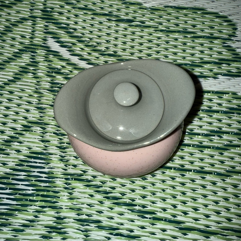 Harkerware Sugar Dish Shell Pink - Picture 5 of 9